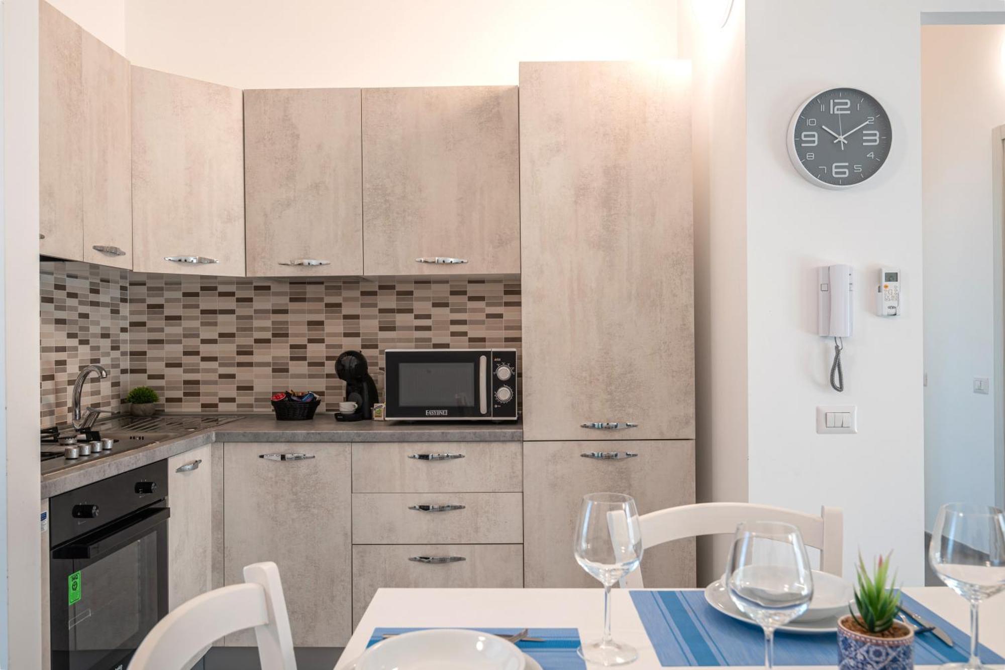 Icaro Residence Apartments With A Beautiful Pool SantʼAgata di Militello Εξωτερικό φωτογραφία